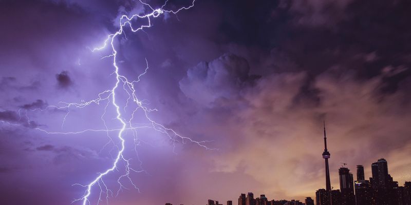 Astrolojide Gunes Tutulmasi: Yeni Baslangiclarin Gucu