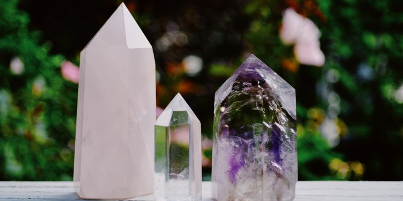 Kristallerle Meditasyon: Enerjinizi Yükseltmenin 5 Yolu